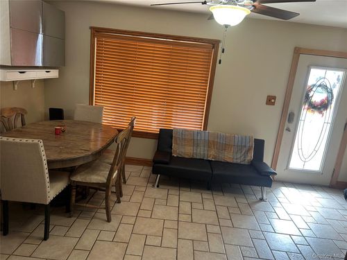 239 Curtin Ave, West Islip, NY, 11795-2315 | Card Image