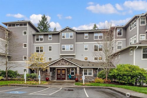 unit-103-4535 Providence Point Pl Se, Issaquah, WA, 98029-6816 | Card Image