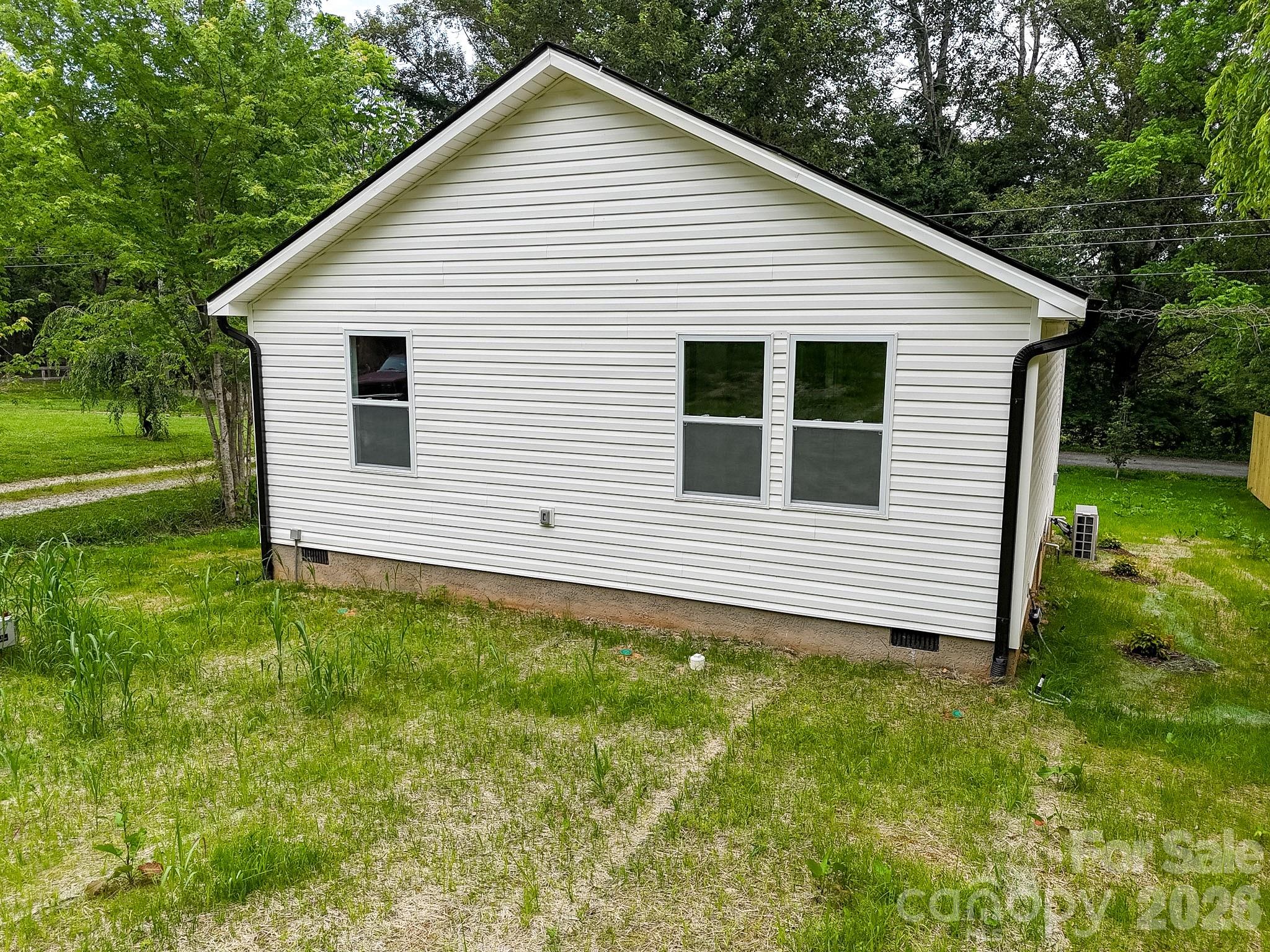 Residential in Hendersonville 4