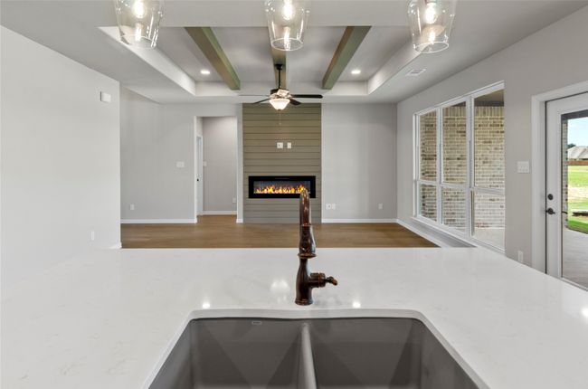 205 Stuart St, House other with 3 bedrooms, 3 bathrooms and null parking in Paradise TX | Image 12