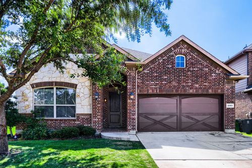 2002 Milano Ln, Lewisville, TX, 75077-3342 | Card Image