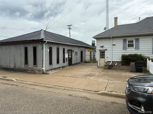 601 N Port Crescent St, Bad Axe, MI, 48413-1218 | Card Image