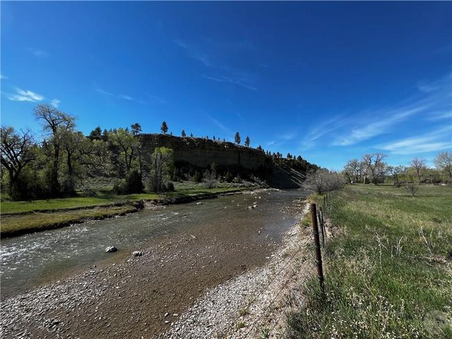 Musselshell River flows eastward - view is looking west | Image 12