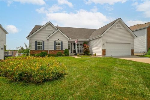 908 Glendale Rd, Liberty, MO, 64068-2822 | Card Image