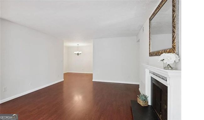 407 Natchez Trce, Condo with 2 bedrooms, 2 bathrooms and null parking in Sandy Springs GA | Image 7