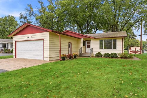 20480 Idalia Ave, Lakeville, MN, 55044-9241 | Card Image
