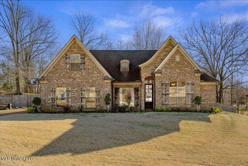 10105 N Cypress Lake Drive, Olive Branch, MS, 38654 | Card Image