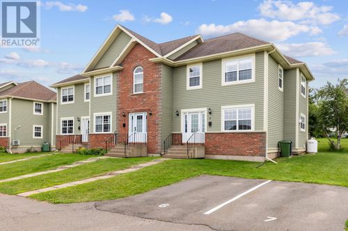 6 Edgeview Court, Stratford, PE, C1B0H8 | Card Image