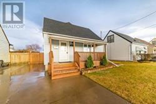 5254 Stanley Ave, Niagara Falls, ON, L2E5A5 | Card Image