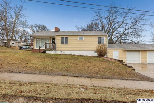 1038 N 75th St, Omaha, NE, 68114-3130 | Card Image