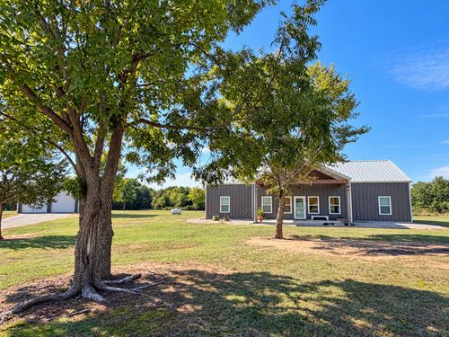 143 Dawg Tag, Ardmore, OK, 73401-4052 | Card Image