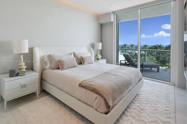 APT-606 - 100 S Pointe Dr, Condo with 3 bedrooms, 5 bathrooms and null parking in Miami Beach FL | Image 14