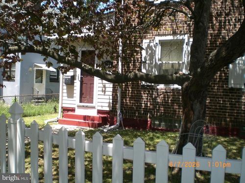 1671 Minnesota Rd, Camden, NJ, 08104-3136 | Card Image