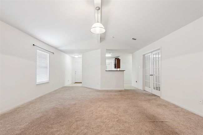6615 Lost Pines Bnd, House other with 3 bedrooms, 2 bathrooms and 2 parking in Houston TX | Image 21