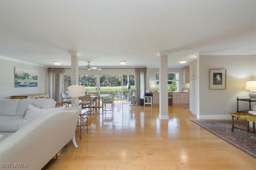 176-102 Clubhouse Dr, NAPLES, FL, 34105-2901 | Card Image