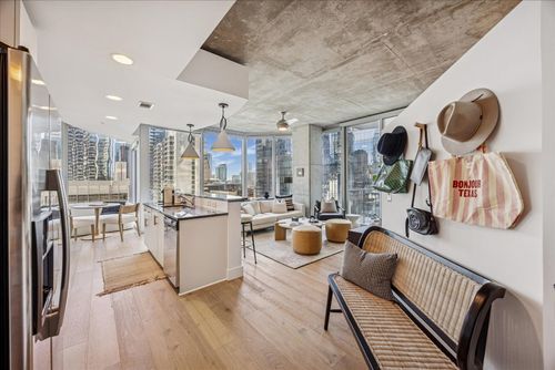 apt-1001-360 Nueces St, Austin, TX, 78701-4196 | Card Image