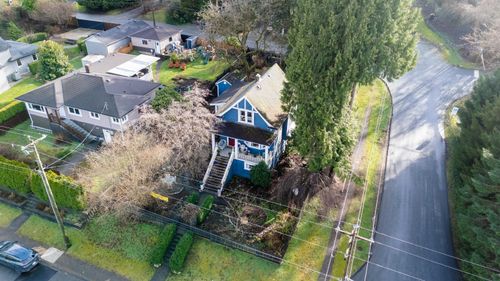 2201 St George St, Port Moody, BC, V3H2G1 | Card Image