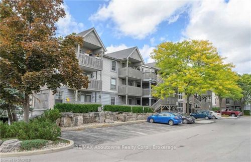 204-2010 Cleaver Ave, Burlington, ON, L7M4C1 | Card Image