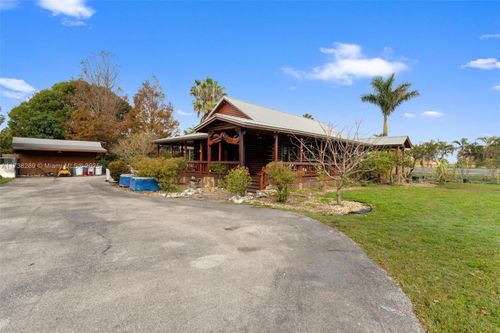 850 Old Us Highway 27, South Bay, FL, 33493-1218 | Card Image