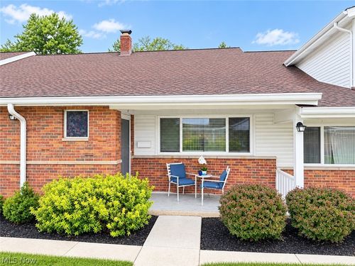 9-25555 Country Club Blvd, North Olmsted, OH, 44070-4340 | Card Image