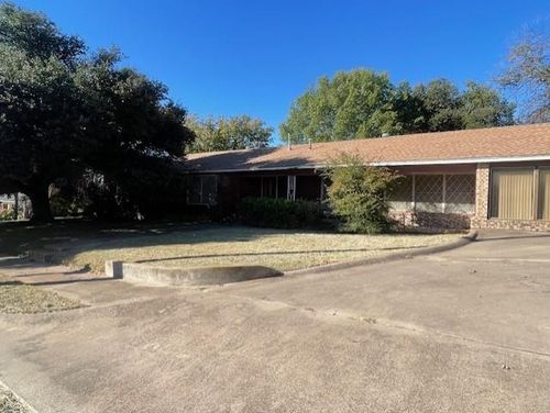 301 N 8th Street, Santa Anna, TX, 76878 | Card Image