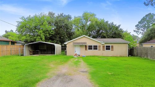 12109 22nd St, Santa Fe, TX, 77510-2052 | Card Image