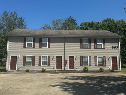 c-803 Golfview Pl, Clarksville, TN, 37043-6444 | Card Image