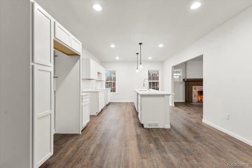 4801 Sturtevant St, Detroit, MI, 48204-1474 | Card Image