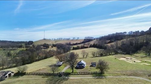 117 Cornersville Access Rd, Cornersville, TN, 37047-7062 | Card Image