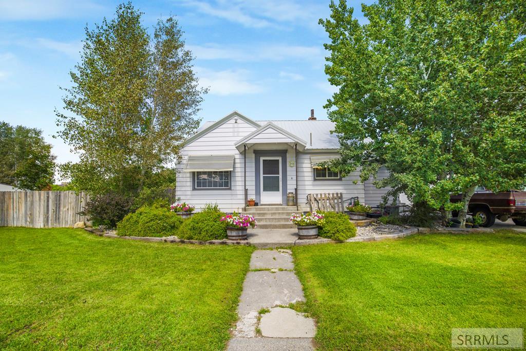 4th , Saint Anthony, ID 83445