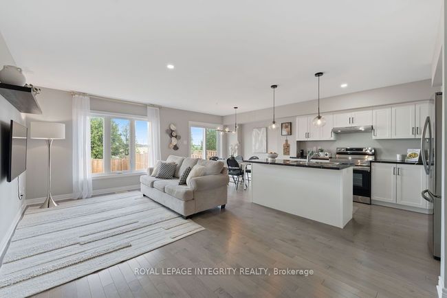 5 Mcphail Rd, House attached with 3 bedrooms, 3 bathrooms and 2 parking in Carleton Place ON | Image 6
