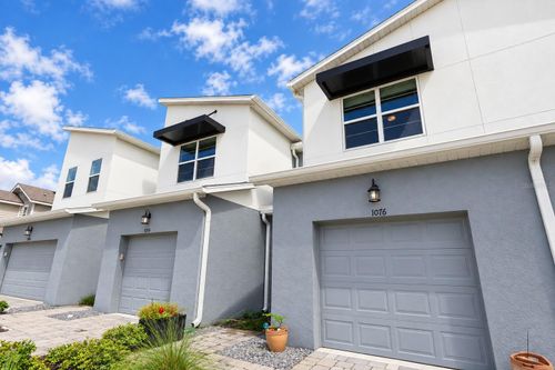 1076 Spring Palms Loop, ORLANDO, FL, 32828-5342 | Card Image