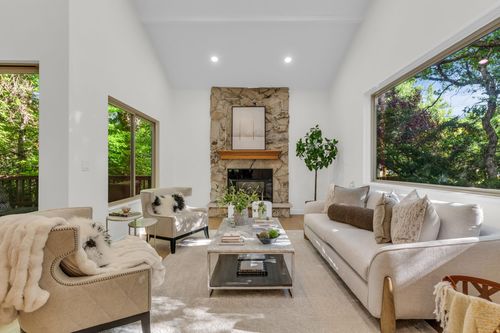 10062 S Bell Canyon Cir, Sandy, UT, 84092-4526 | Card Image