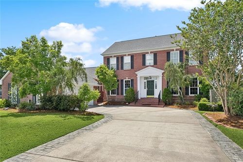 8 La Quinta Dr, Slidell, LA, 70458-5710 | Card Image