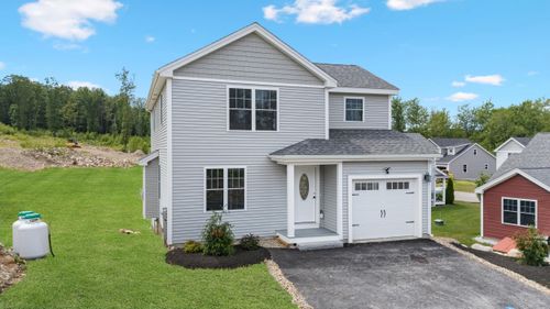 55 Bartons Ridge Rd, Greenville, NH, 03048-3201 | Card Image