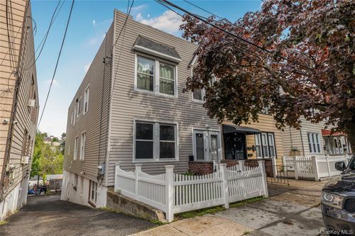 1-151 Burhans Ave, Yonkers, NY, 10701-4971 | Card Image
