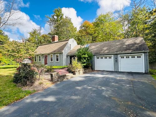 11 Cushing Hill Road, Norwell, MA, 02061 | Card Image