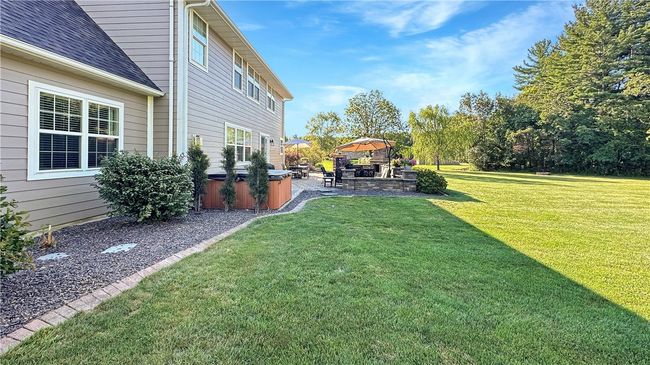 23 Stonegate Dr, House other with 5 bedrooms, 3 bathrooms and null parking in Charleston IL | Image 36