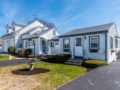 26 Washington Dr, Wareham, MA, 02571-1718 | Card Image