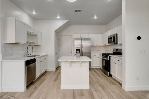 8912 Nautilus Vista Ct, Las Vegas, NV, 89149-2984 | Card Image
