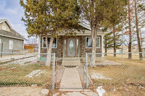 1203 4th St, Deer Lodge, MT, 59722-1515 | Card Image