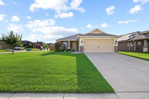 2324 Southridge Ln, Sherman, TX, 75092-6215 | Card Image