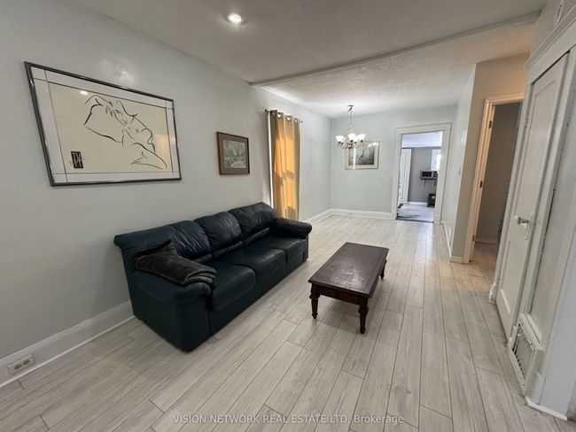 271 Highbury Ave N, House other with 4 bedrooms, 1 bathrooms and 4 parking in London ON | Image 4