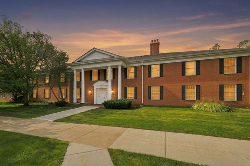 7-540 Devonshire Ln, Crystal Lake, IL, 60014-7573 | Card Image