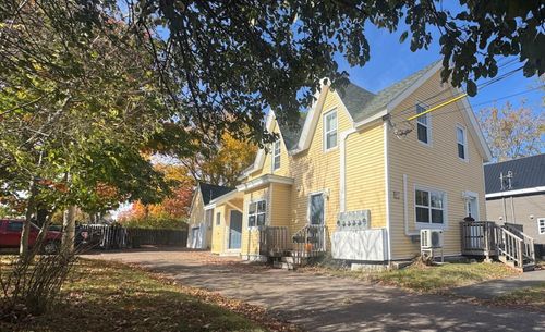 92 Dominion St, Truro, NS, B2N3P3 | Card Image