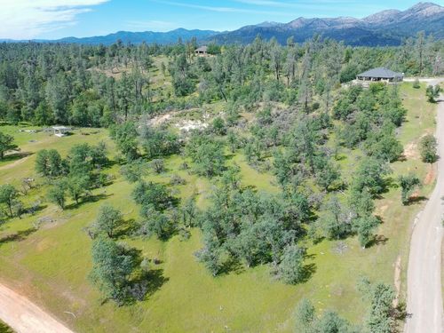 15203 Diggins Way, Redding, CA, 96001-9656 | Card Image