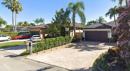 15234 Sw 140th St, Miami, FL, 33196-5020 | Card Image