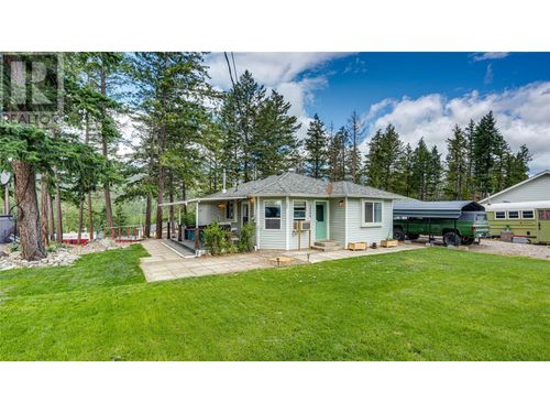 7204 Dunwaters Rd, Kelowna, BC, V1Z3W5 | Card Image
