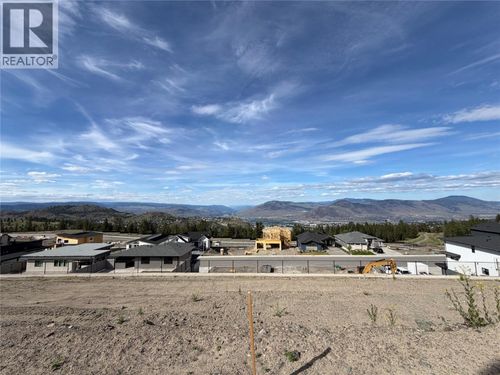 109-1600 Aberdeen Dr, Kamloops, BC, V1S0C1 | Card Image