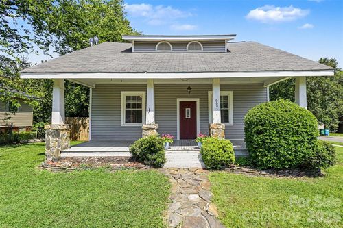 900 Cone Ave, Pineville, NC, 28134-7596 | Card Image